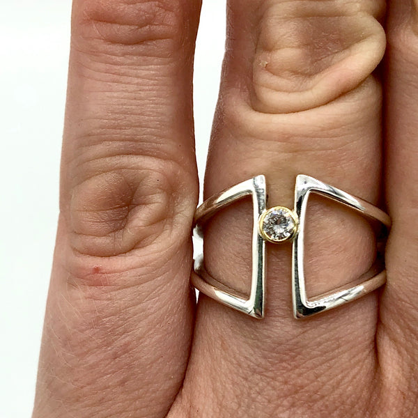 Themyscirian Diamond Ring