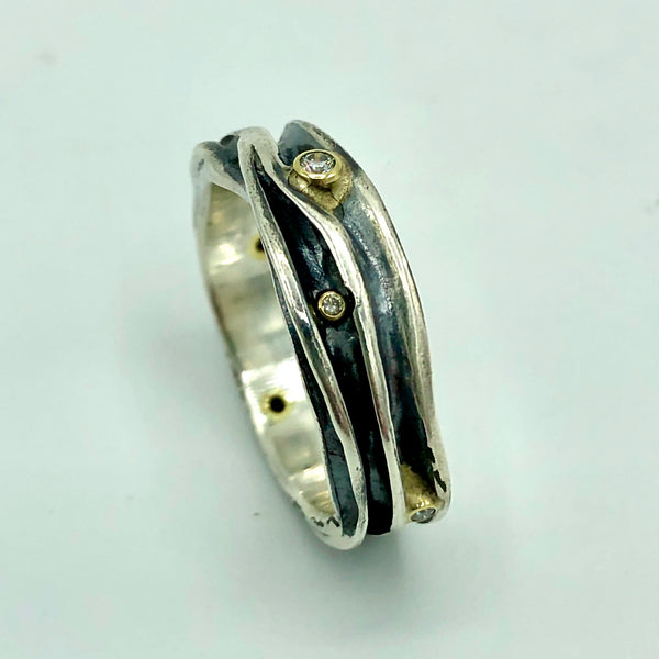 Fold-Formed Band with Diamonds